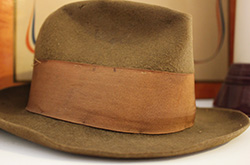 ac-burcky-hat